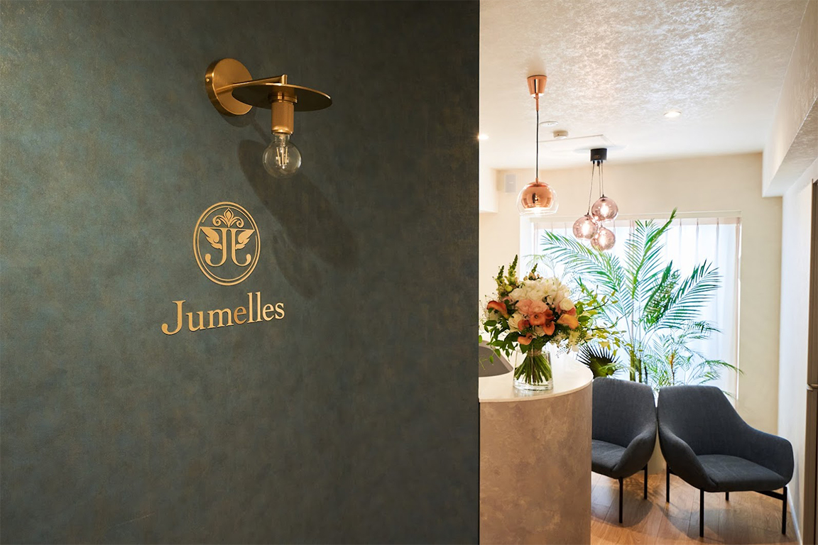 代官山の住宅街の一角に佇むプライベートサロン